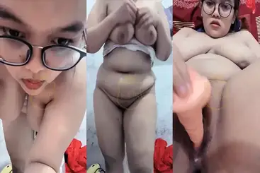 BBW Ika Montok Colok Memek Ganas Pakai Dildo Jumbo poster