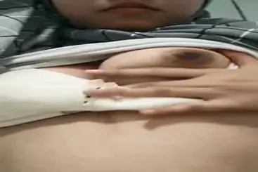 Dokumentasi Ukhti Ilyani Cantik Live Kasur poster