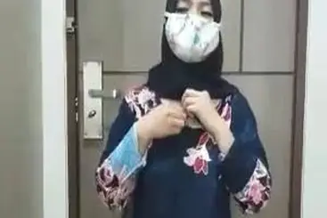 Ukhti Hijab Hitam SMA Cantik Pasrah Kasur 2026 poster
