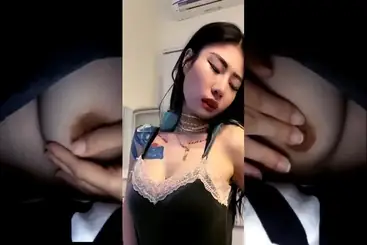 Vey Ruby Jane Seleb TikTok Remas Dada Liar poster